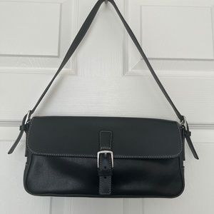COACH 7784 East West Hampton Black Shoulder Baguette Bag 2000s 90s Y2K Style